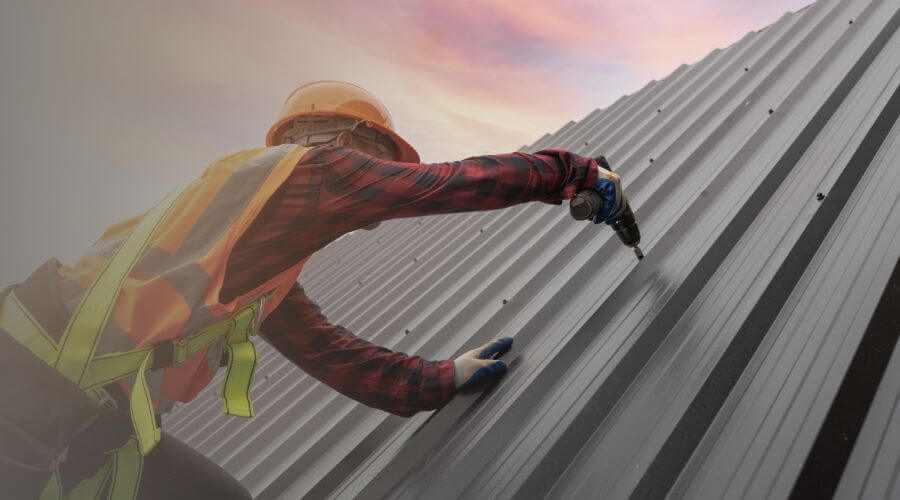 Expert Emergency Roof Repairs services in New Athens, OH